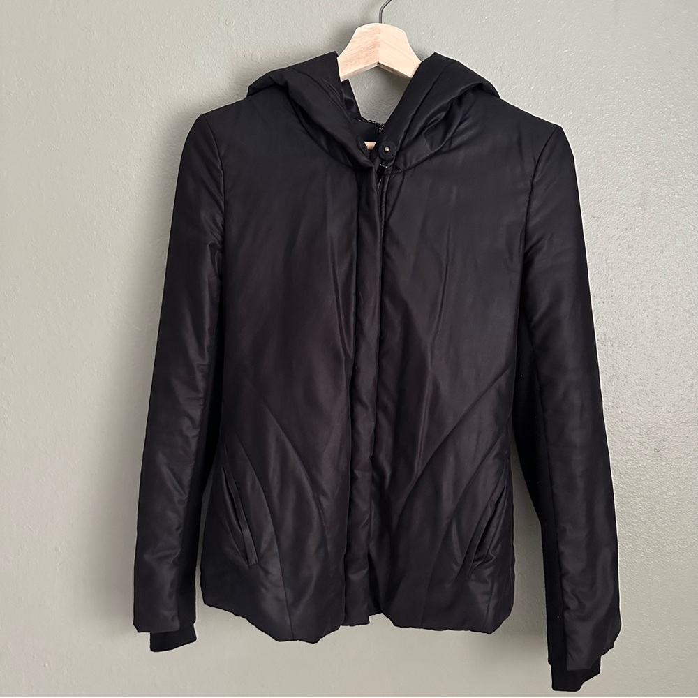 BCBGMaxAzria Black Hooded Jacket Puffer Lightweight
